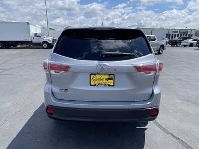 2015 Toyota Highlander, $20995. Photo 7