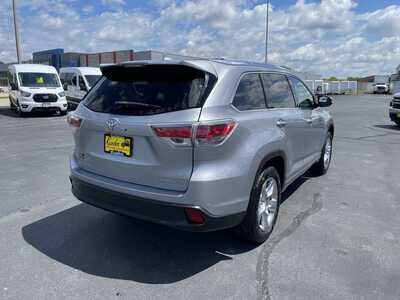 2015 Toyota Highlander, $20995. Photo 8