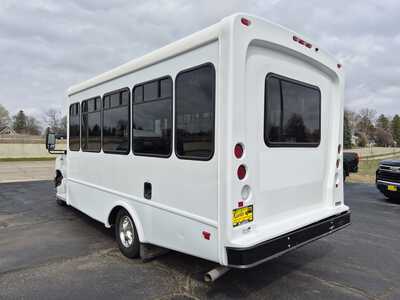 2021 Ford E-Series Cutaway, $23985. Photo 6