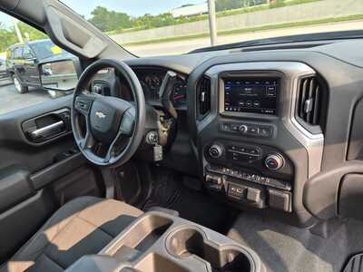 2021 Chevrolet 1500 Crew Cab, $24900. Photo 12