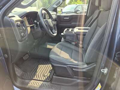 2021 Chevrolet 1500 Crew Cab, $24900. Photo 8
