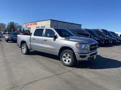 2022 RAM 1500 Crew Cab, $33900. Photo 2