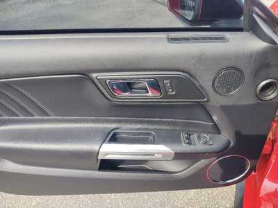 2015 Ford Mustang, $28995. Photo 10