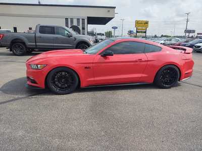 2015 Ford Mustang, $28995. Photo 5