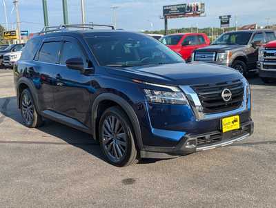 2024 Nissan Pathfinder, $39900. Photo 2