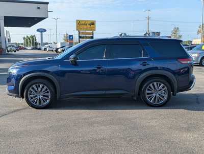 2024 Nissan Pathfinder, $39900. Photo 5