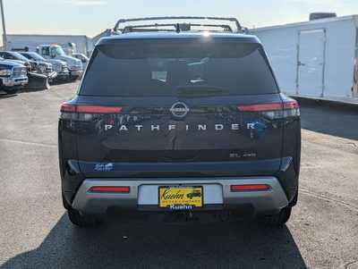2024 Nissan Pathfinder, $39900. Photo 7