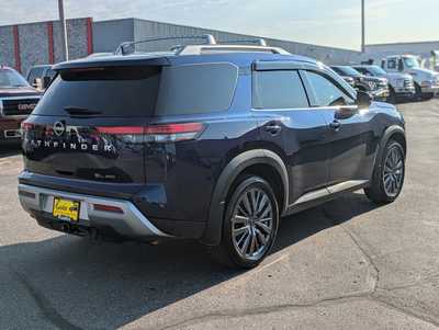 2024 Nissan Pathfinder, $39900. Photo 8