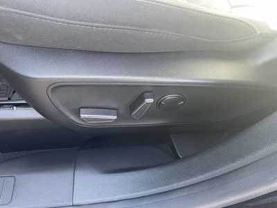 2023 Ford Escape, $25995. Photo 10