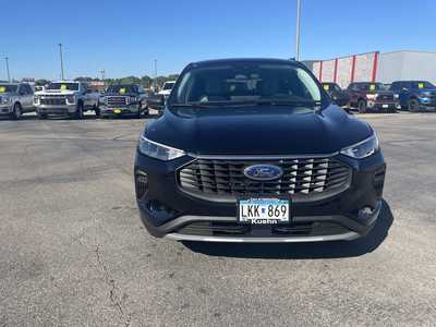 2023 Ford Escape, $25995. Photo 3