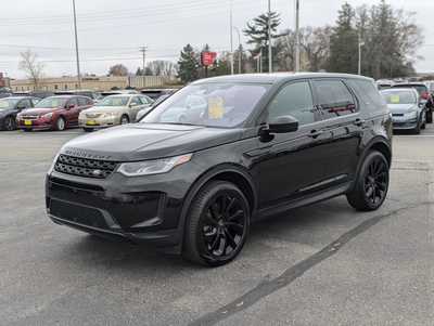 2020 Land Rover Discovery, $26900. Photo 4