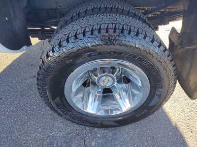 2009 Chevrolet 3500 Crew Cab, $28990. Photo 11