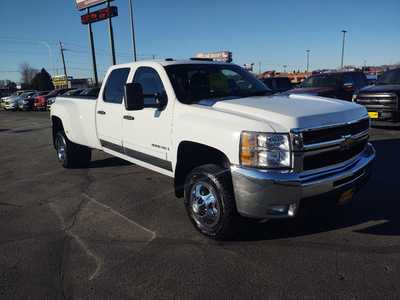 2009 Chevrolet 3500 Crew Cab, $28990. Photo 2