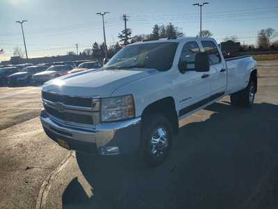 2009 Chevrolet 3500 Crew Cab, $28990. Photo 4