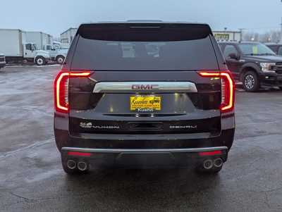 2023 GMC Yukon XL, $71900. Photo 7