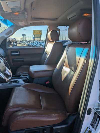 2015 Toyota Sequoia, $18990. Photo 11