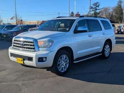 2015 Toyota Sequoia, $18990. Photo 4