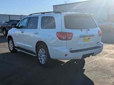 2015 Toyota Sequoia, $18990. Photo 6