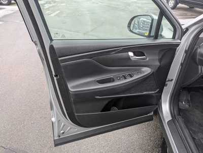 2022 Hyundai Santa Fe, $28995. Photo 10
