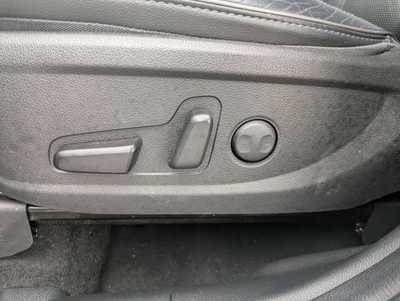 2022 Hyundai Santa Fe, $28995. Photo 12