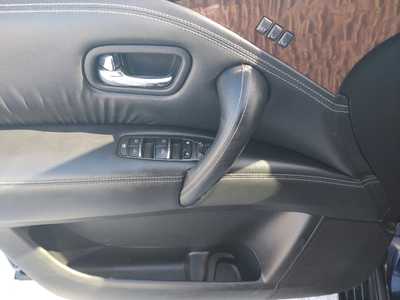 2017 Nissan Armada, $17900. Photo 10