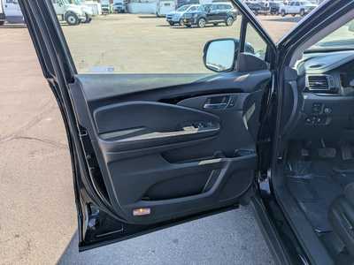 2019 Honda Pilot, $28900. Photo 10