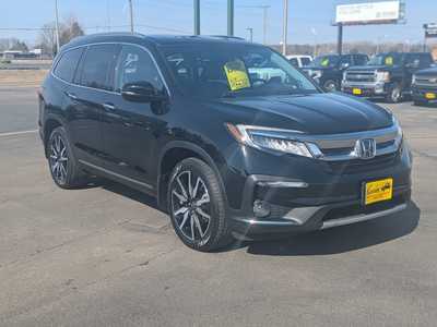 2019 Honda Pilot, $28900. Photo 2