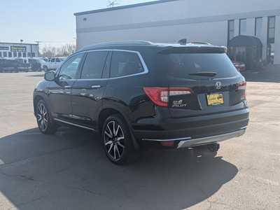 2019 Honda Pilot, $28900. Photo 6