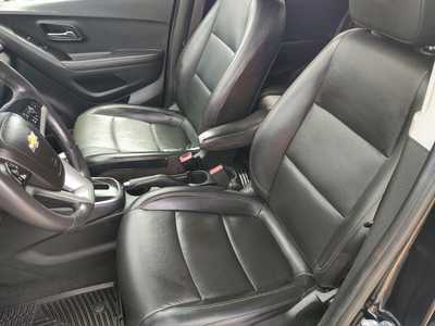 2020 Chevrolet Trax, $9900. Photo 11