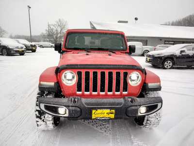 2020 Jeep Gladiator, $29985. Photo 3