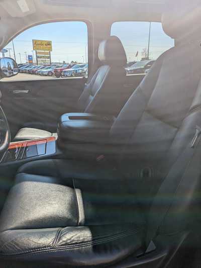 2013 Chevrolet Tahoe, $16900. Photo 11