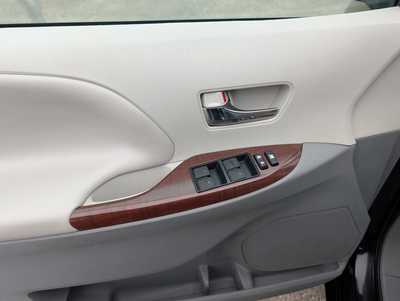2011 Toyota Sienna, $9495. Photo 10