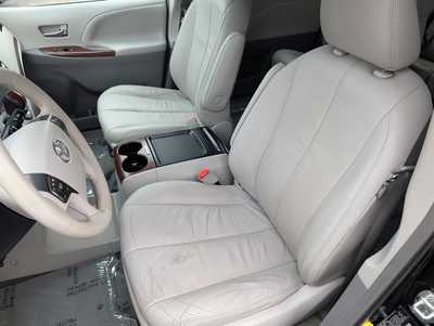 2011 Toyota Sienna, $9495. Photo 11
