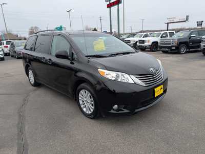 2011 Toyota Sienna, $9495. Photo 2