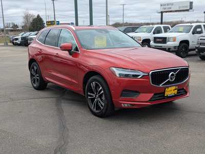 2019 Volvo XC60, $25990. Photo 2