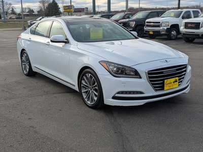 2016 Hyundai Genesis, $17990. Photo 2