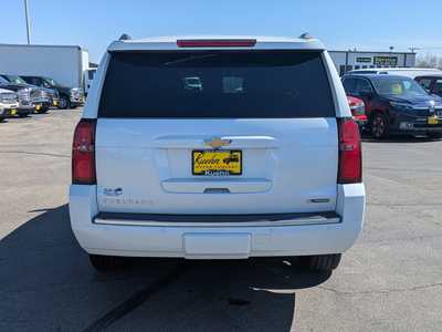 2017 Chevrolet Suburban, $31900. Photo 7