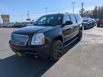 2009 GMC Yukon XL, $7995. Photo 4