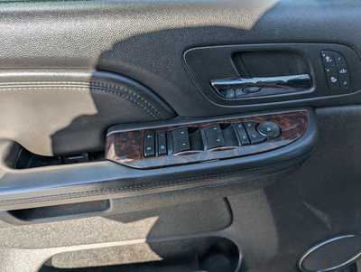 2009 GMC Yukon XL, $7995. Photo 9