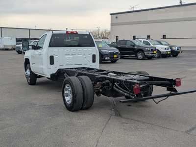 2019 Chevrolet 3500 Crew Cab, $24900. Photo 6