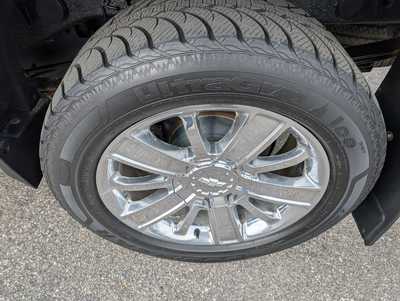 2015 Chevrolet 1500 Crew Cab, $27995. Photo 10