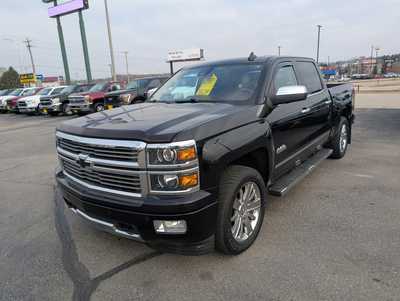 2015 Chevrolet 1500 Crew Cab, $27995. Photo 4