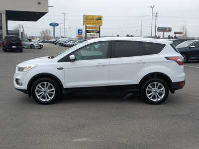 2017 Ford Escape, $13990. Photo 5