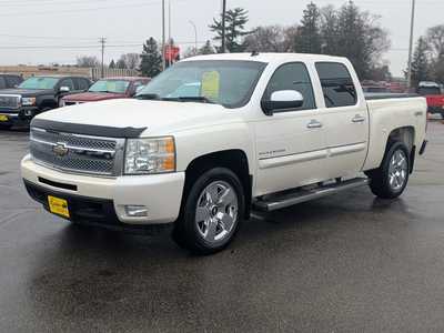 2011 Chevrolet 1500 Crew Cab, $16995. Photo 4