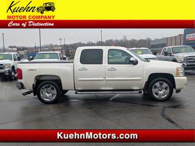 2011 Chevrolet 1500 Crew Cab, $16995. Photo 1