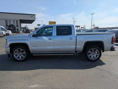 2017 GMC 1500 Crew Cab, $27900. Photo 5