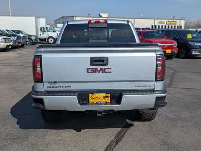 2017 GMC 1500 Crew Cab, $27900. Photo 7