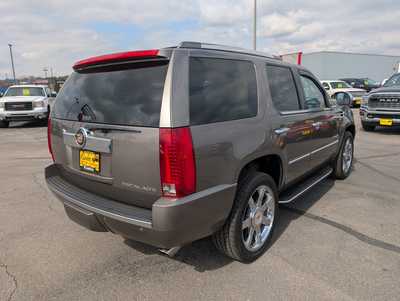 2013 Cadillac Escalade, $18990. Photo 8