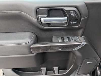 2021 Chevrolet 1500 Crew Cab, $44900. Photo 10
