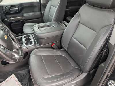 2021 Chevrolet 1500 Crew Cab, $44900. Photo 11